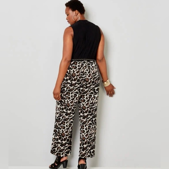 Avenue Wide Leg Leopard Print Jumpsuit Size 14/16 - Picture 4 of 10